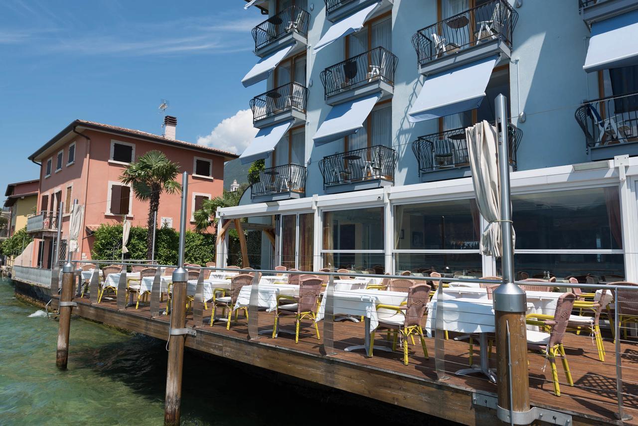 Hotel Venezia Malcesine Luaran gambar