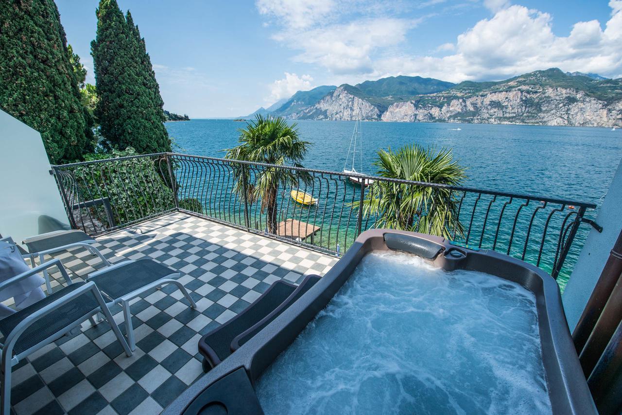 Hotel Venezia Malcesine Luaran gambar